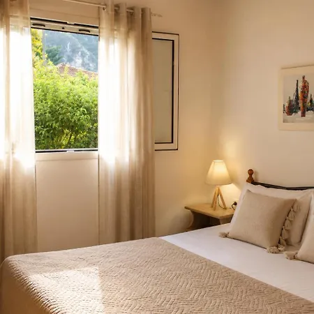 Rodia Agios Ioannis Apartment *
